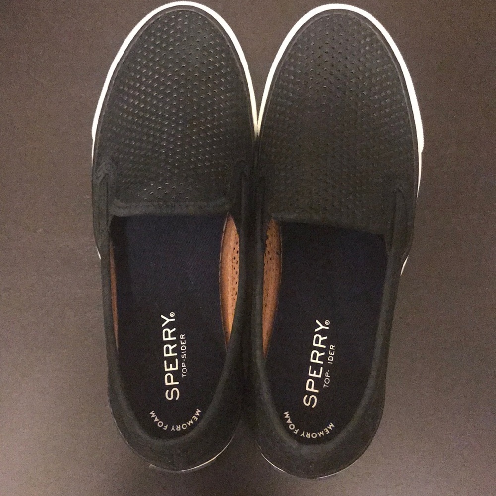 Black Sperry Top-Sider